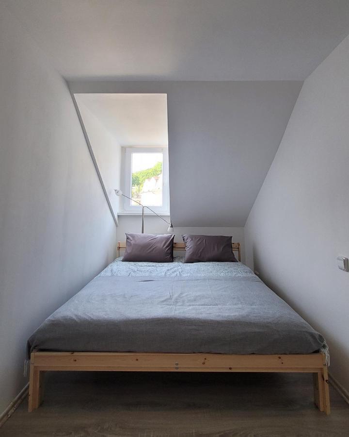 Excellent Apartments Central 3 Min Walk From The Colonnade KLV Exterior foto